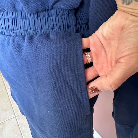 Victoria’s Secret On Point Navy Blue Fleece and Cotton Romper NWT Size Medium - Picture 4 of 9